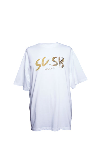 overgrown oversized tee