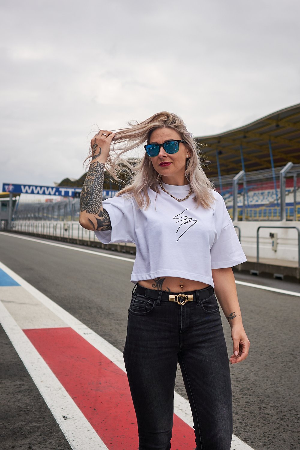 Signature cropped oversize Tee
