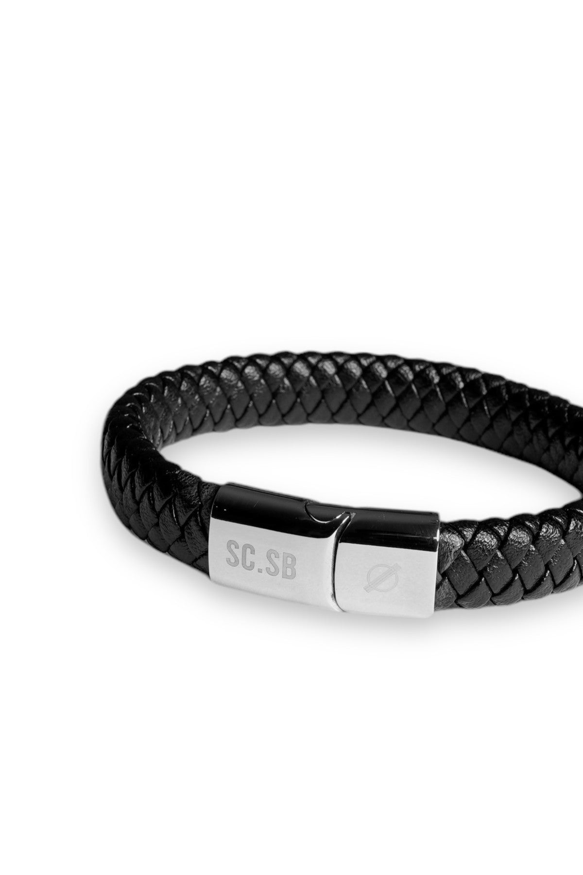 Q1 bracelet