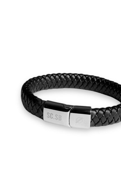 Q1 bracelet