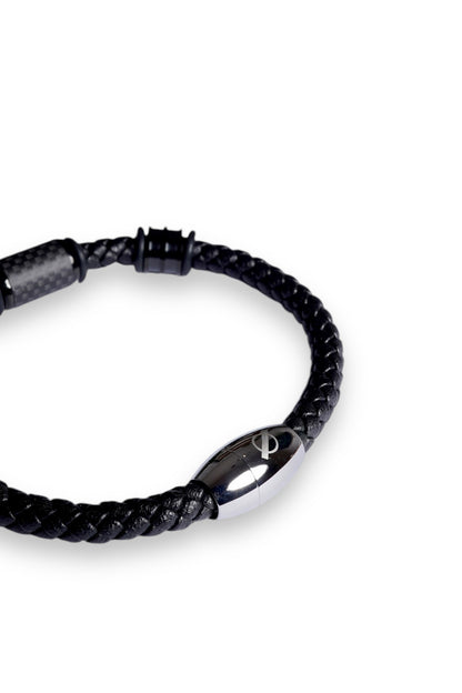 Q2 bracelet