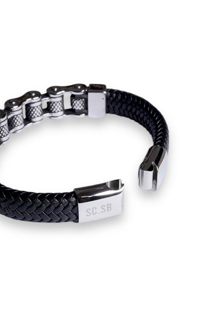 moto chain bracelet